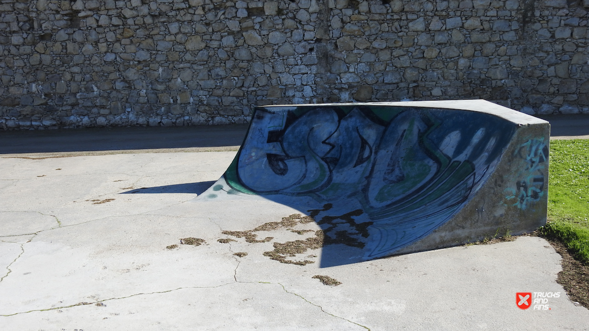 Peniche skatepark